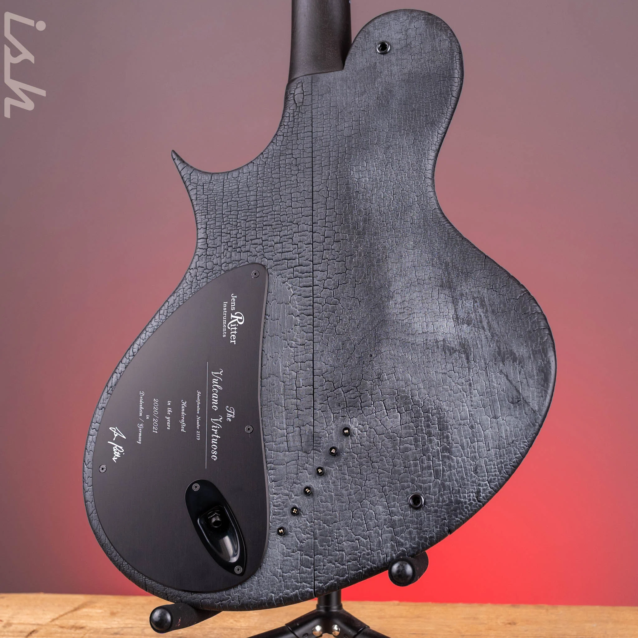 Ritter Porsch “The Volcano Virtuoso” Burnt Charcoal Guitar - Image 9