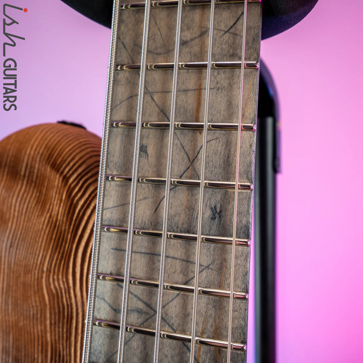 Ritter R8 Singlecut Bass Guitar Sandblasted Quilted Redwood - Image 6