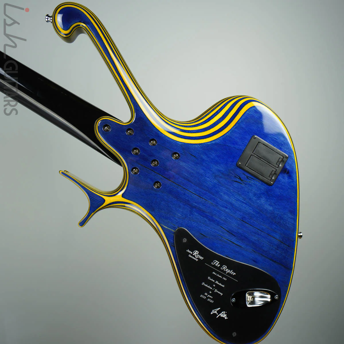 Ritter Raptor 4 String Bass Guitar Blue Yellow High Density Ply - Image 8