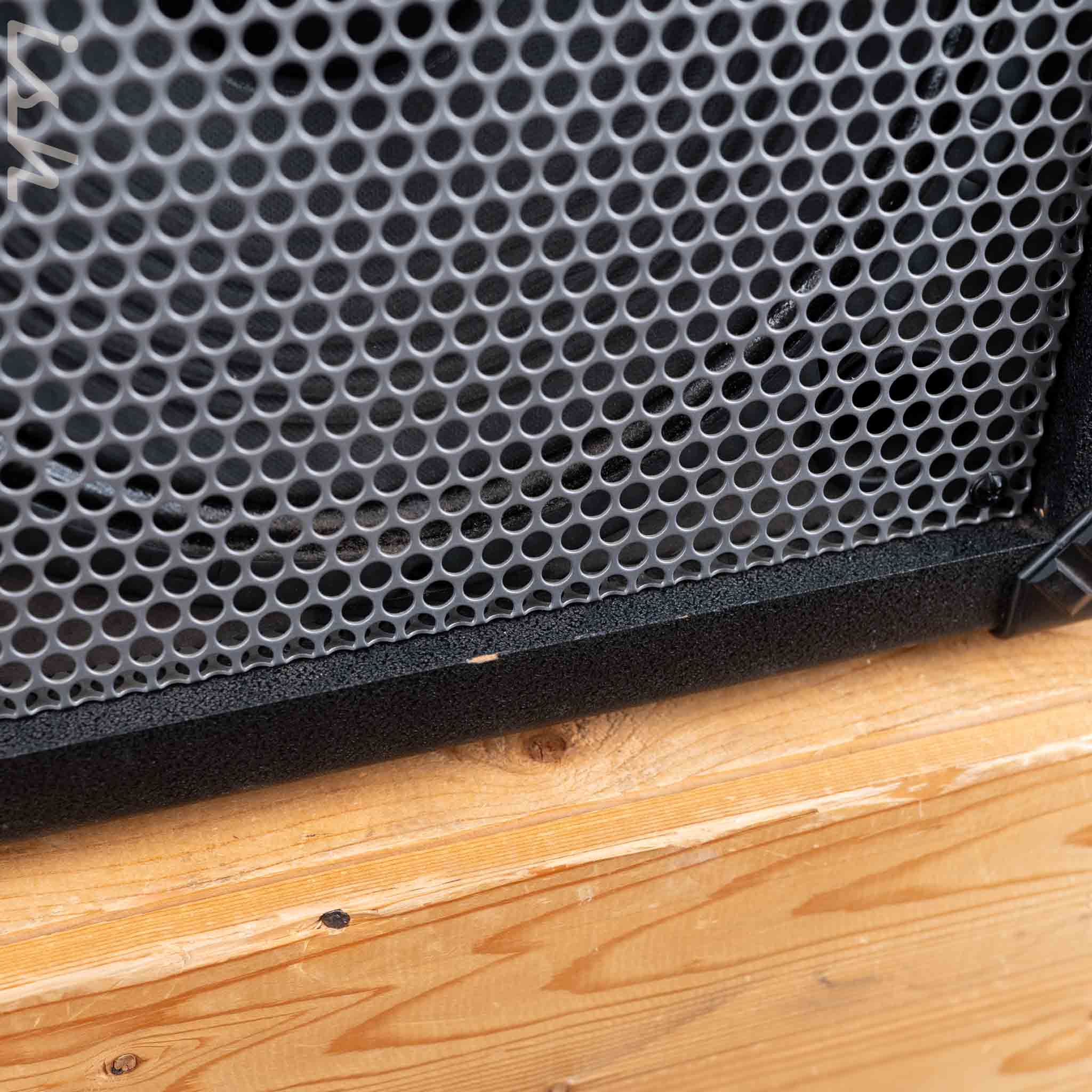 Roland Cube 60 Combo Amplifier - Image 2