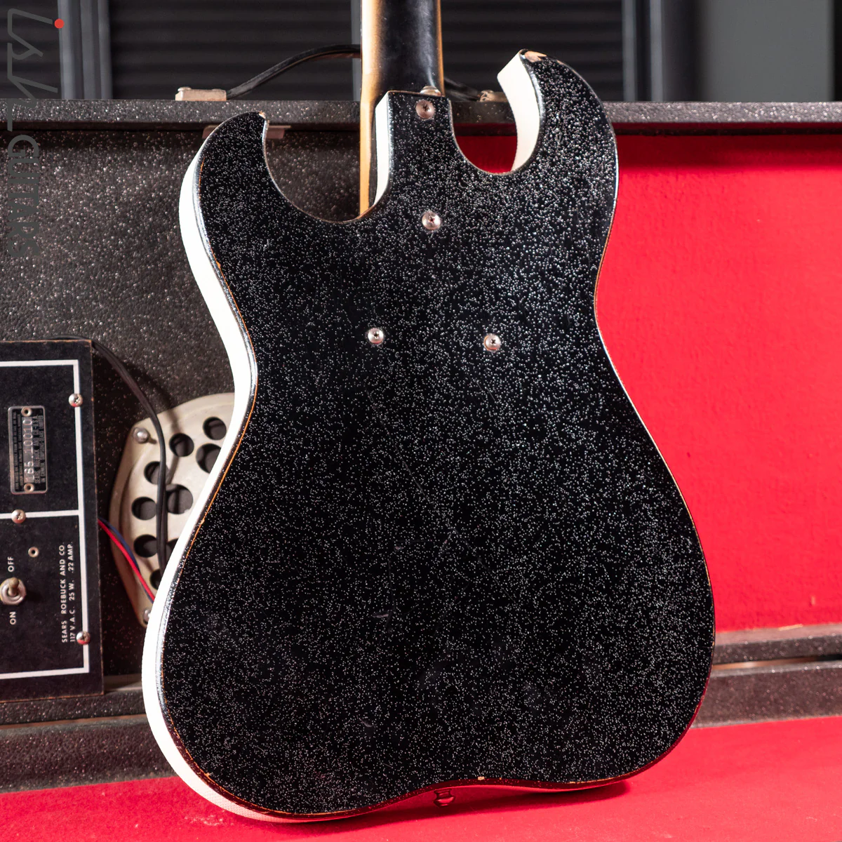 1960s Sears Silvertone Model 1448 Guitar and Amplifier Case - Image 8