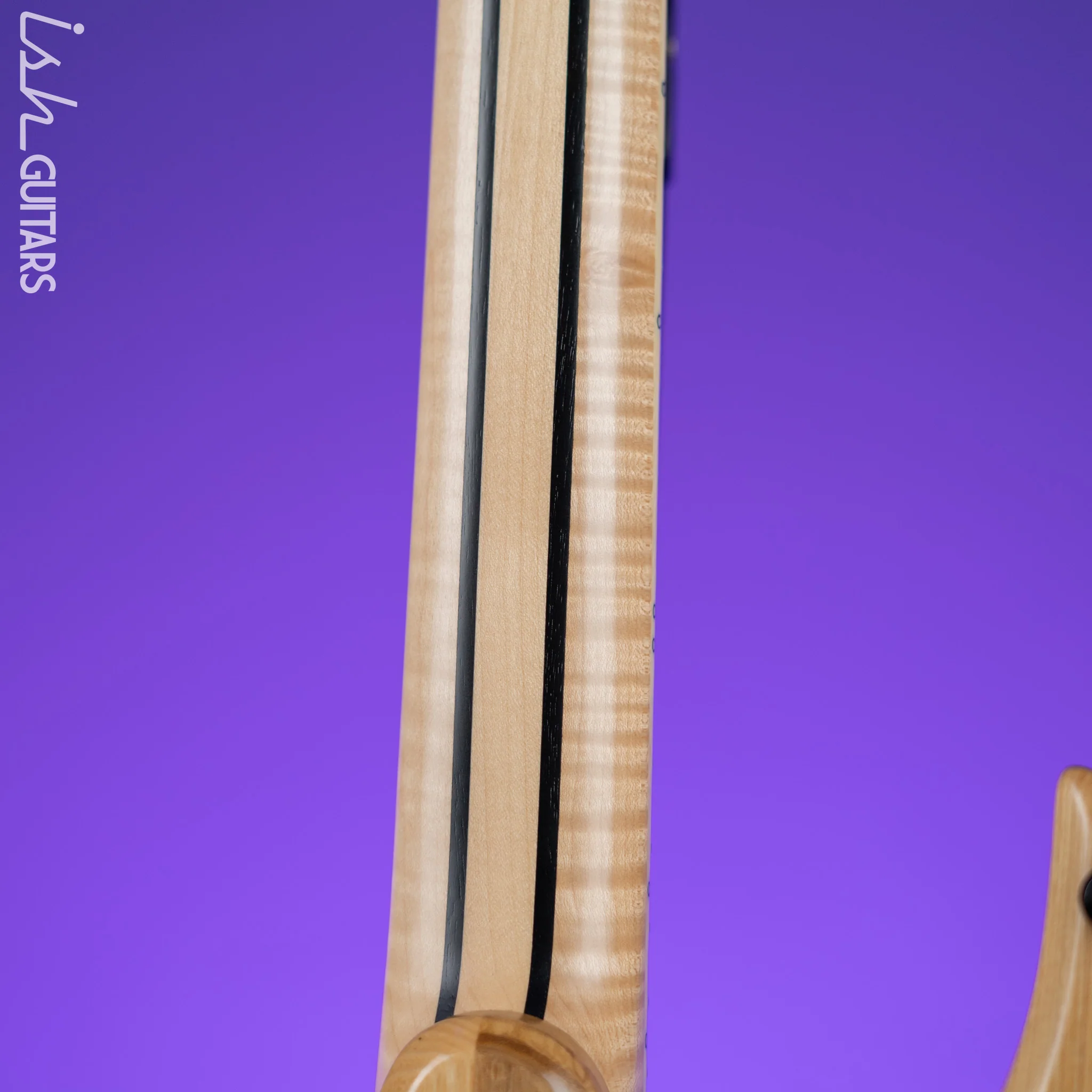 Skervesen Raptor 6 Green Burl - Image 15