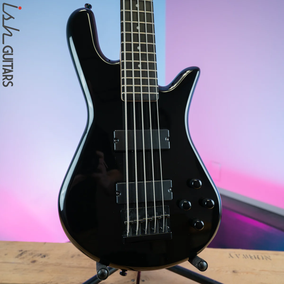Spector Performer 5-String Gloss Black B-Stock