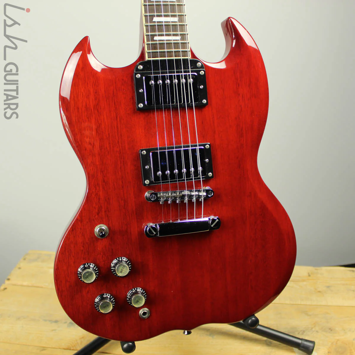Stagg G-300 LH Cherry Red