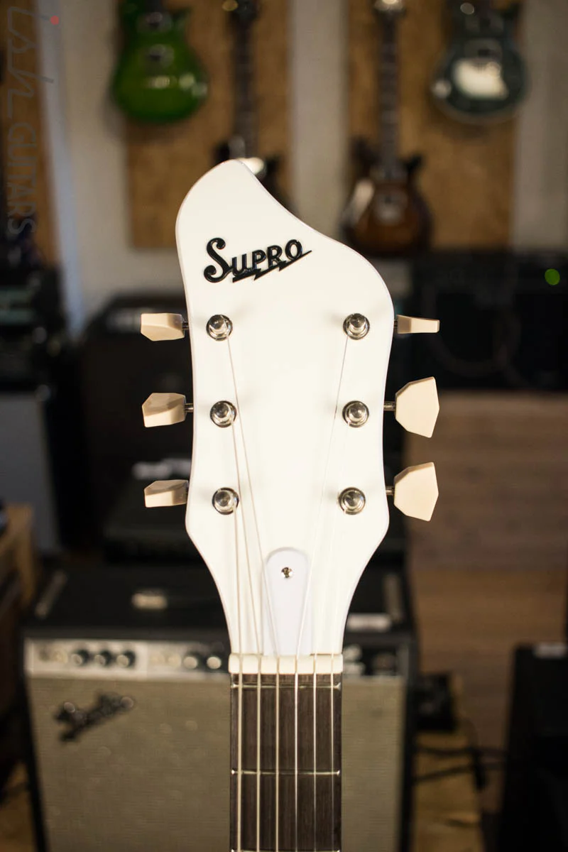 Supro 1572VPR Belmont Vibrato Single Pickup Americana Series Electric Guitar Poppy Red - Image 5