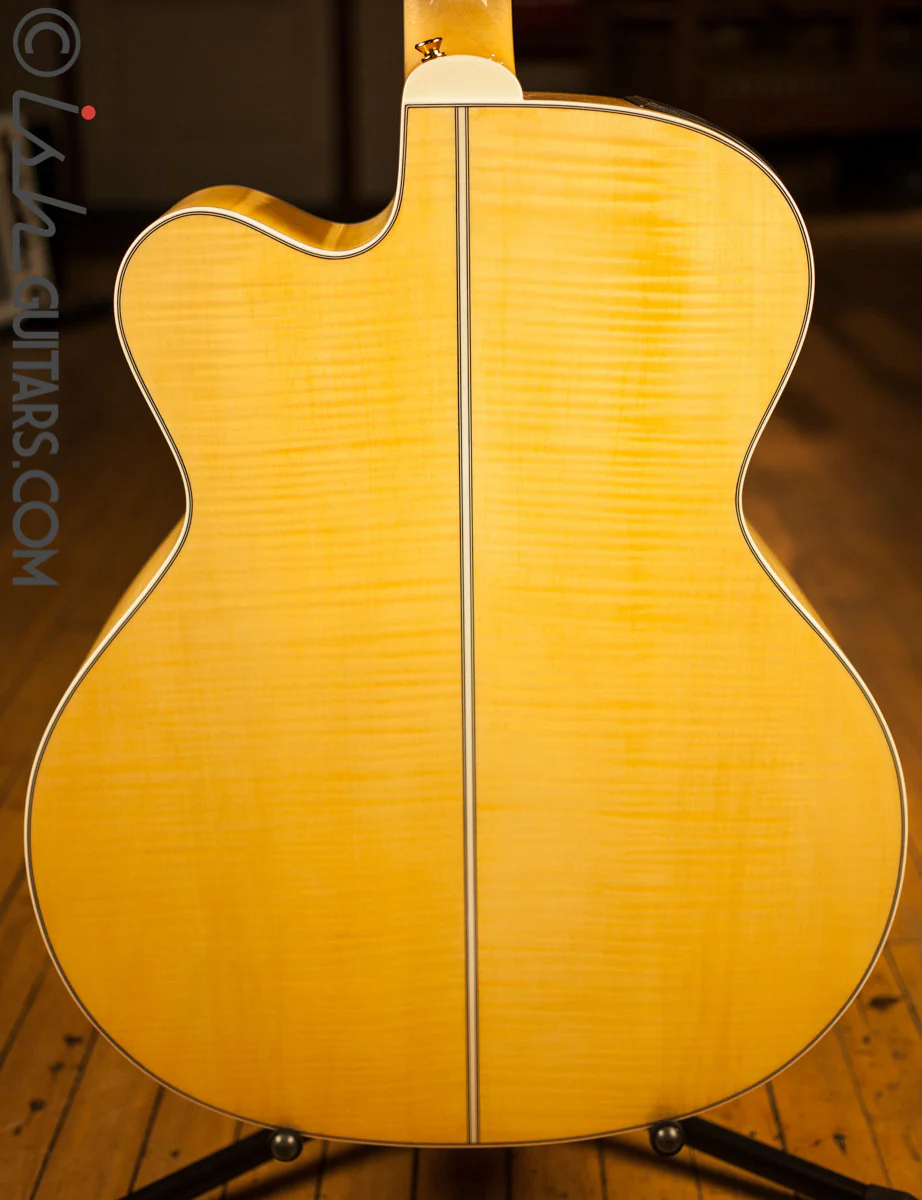 Takamine GJ72CE Jumbo Acoustic - Image 9