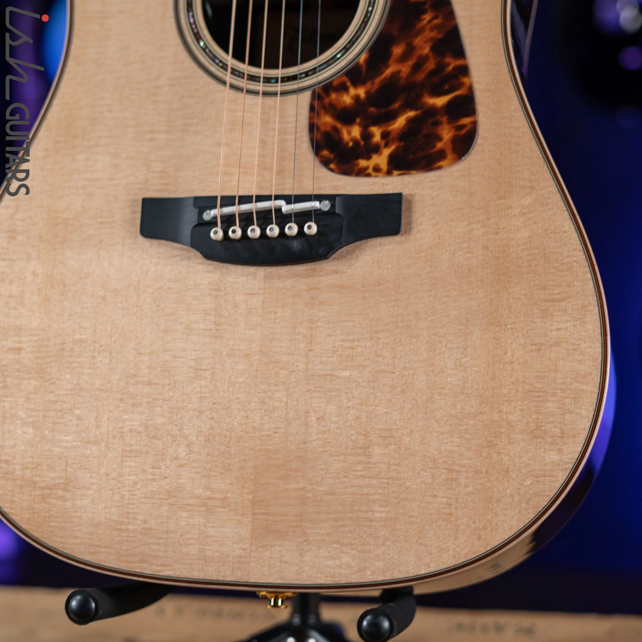 Takamine P7DC Dreadnought Acoustic Guitar Natural - Image 4