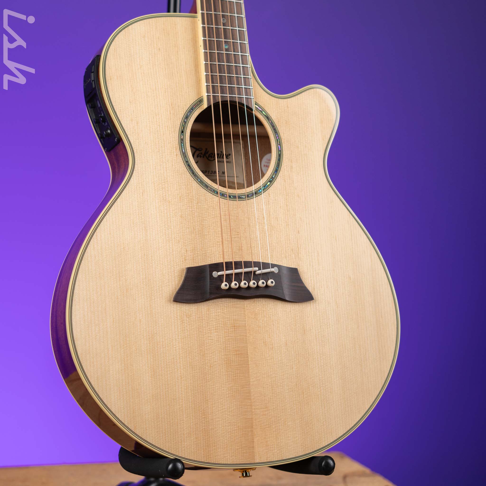Takamine TSP138C Thinline Acoustic-Electric Guitar Natural