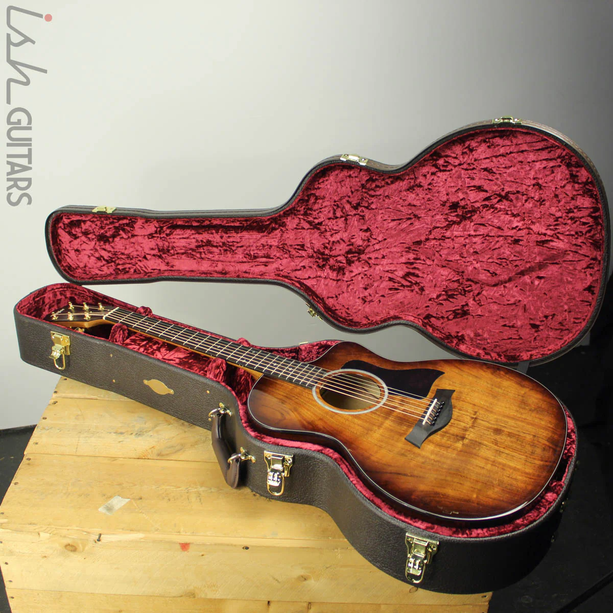 2019 Taylor 224ce-K DLX Hawaiian Koa - Image 12