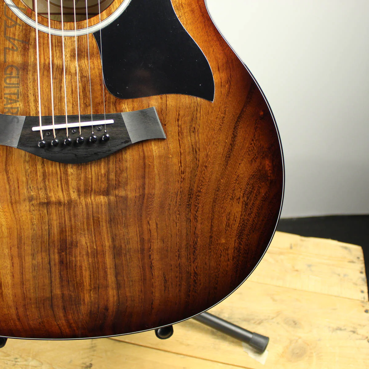 2019 Taylor 224ce-K DLX Hawaiian Koa - Image 3