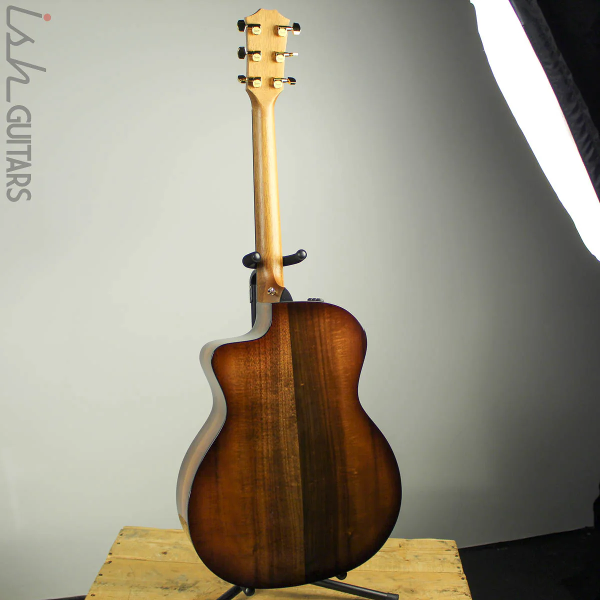 2019 Taylor 224ce-K DLX Hawaiian Koa - Image 6