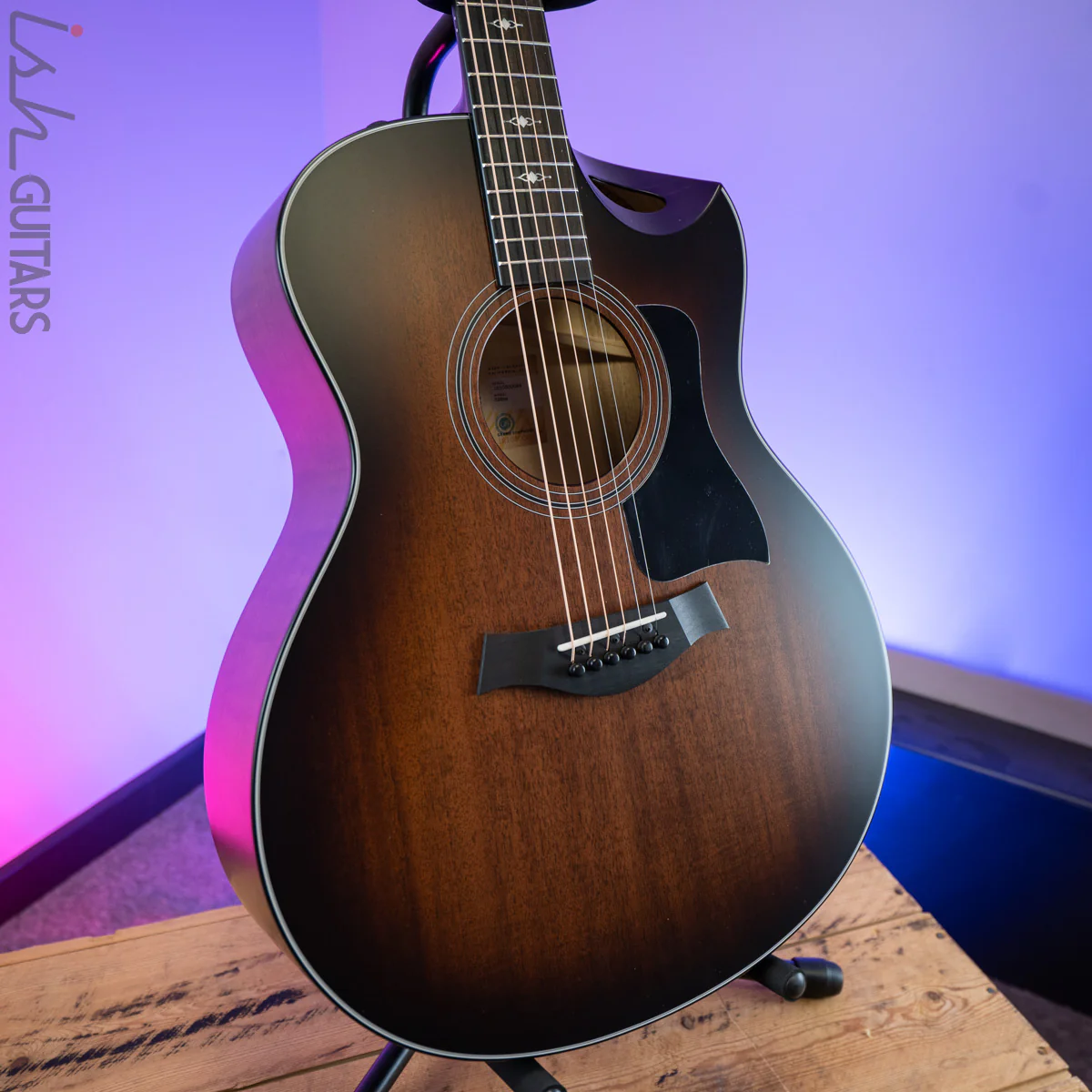 Taylor 326ce Urban Ash/Mahogany - Image 5