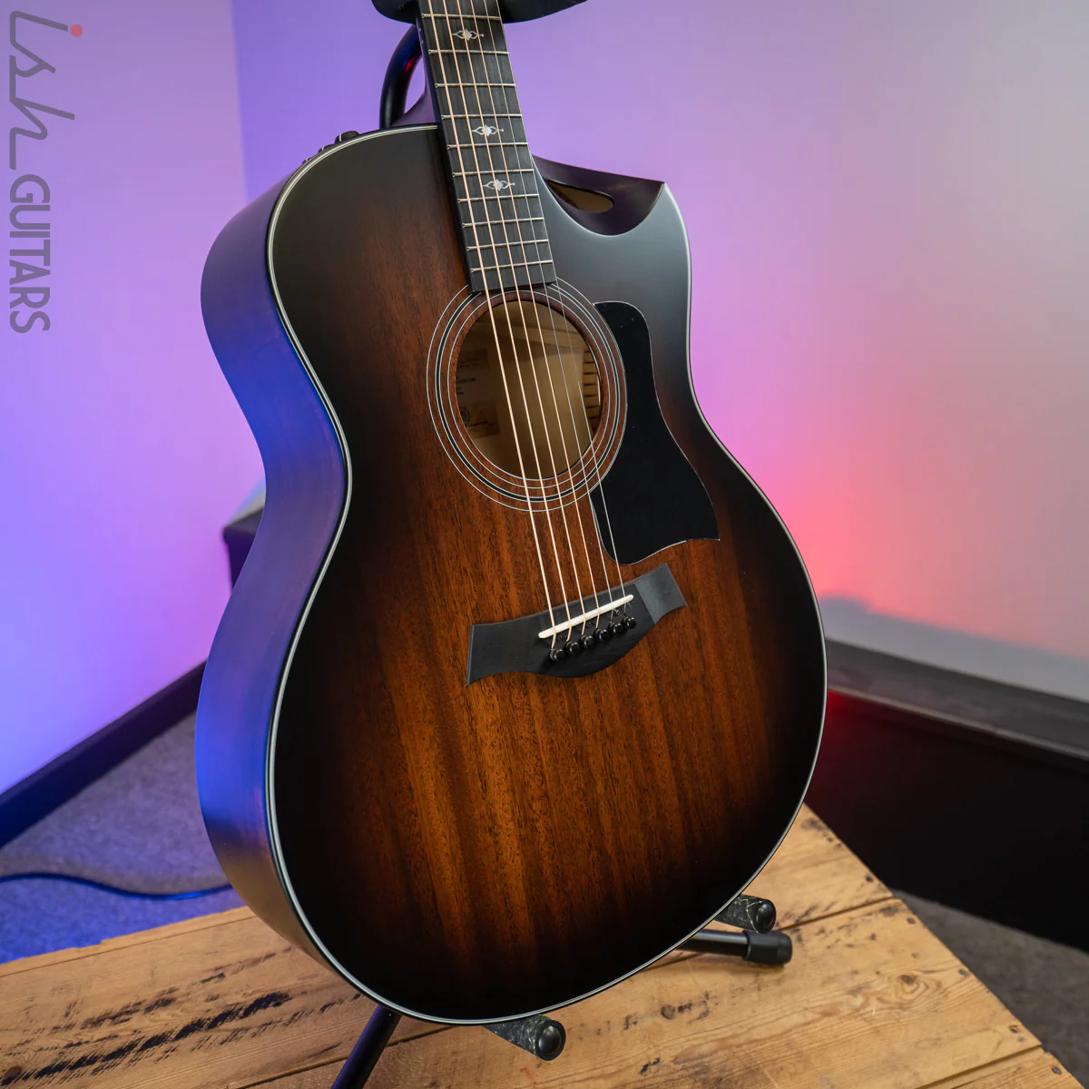 Taylor 326ce Urban Ash/Mahogany - Image 5