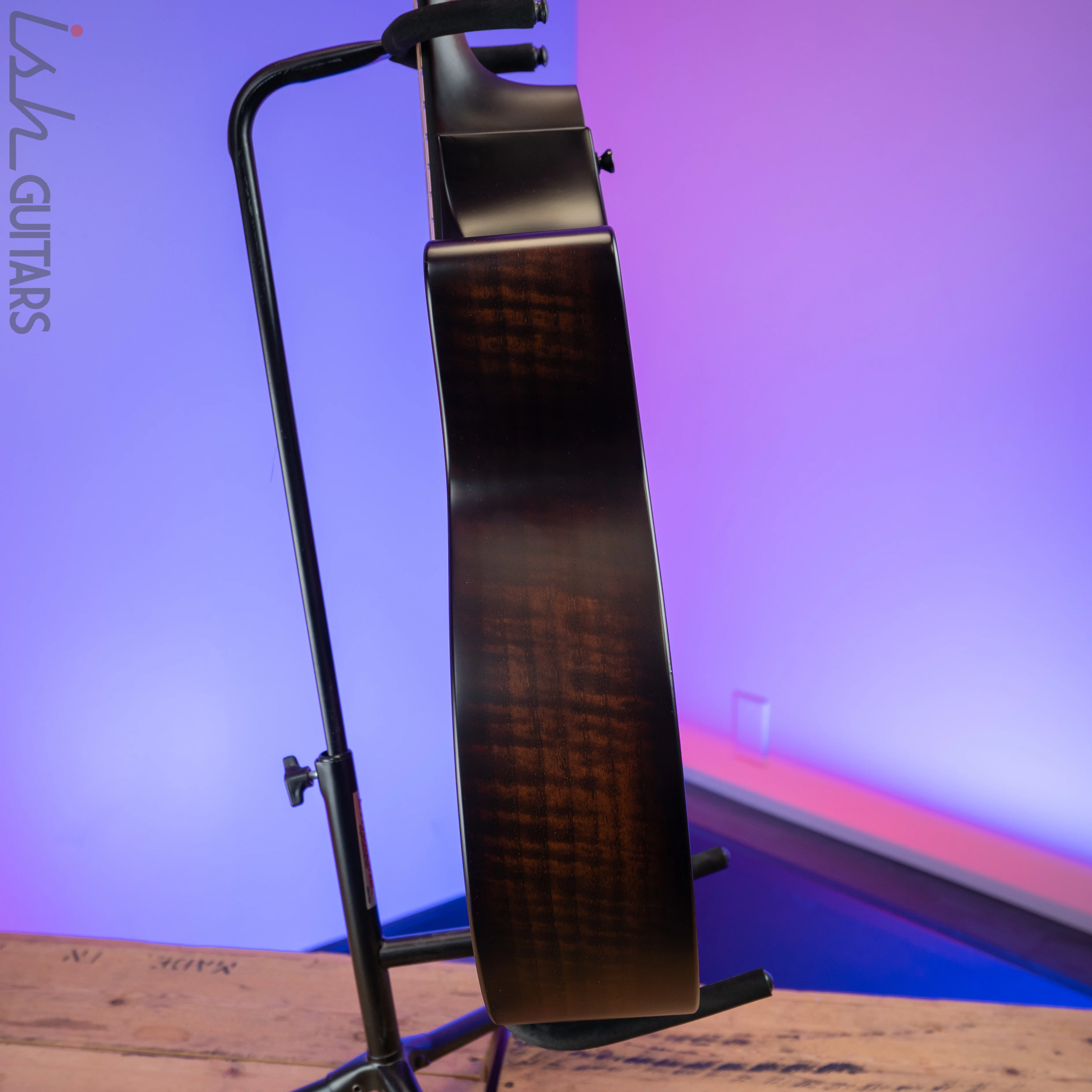 Taylor Builder’s Edition 324ce Urban Ash - Image 10