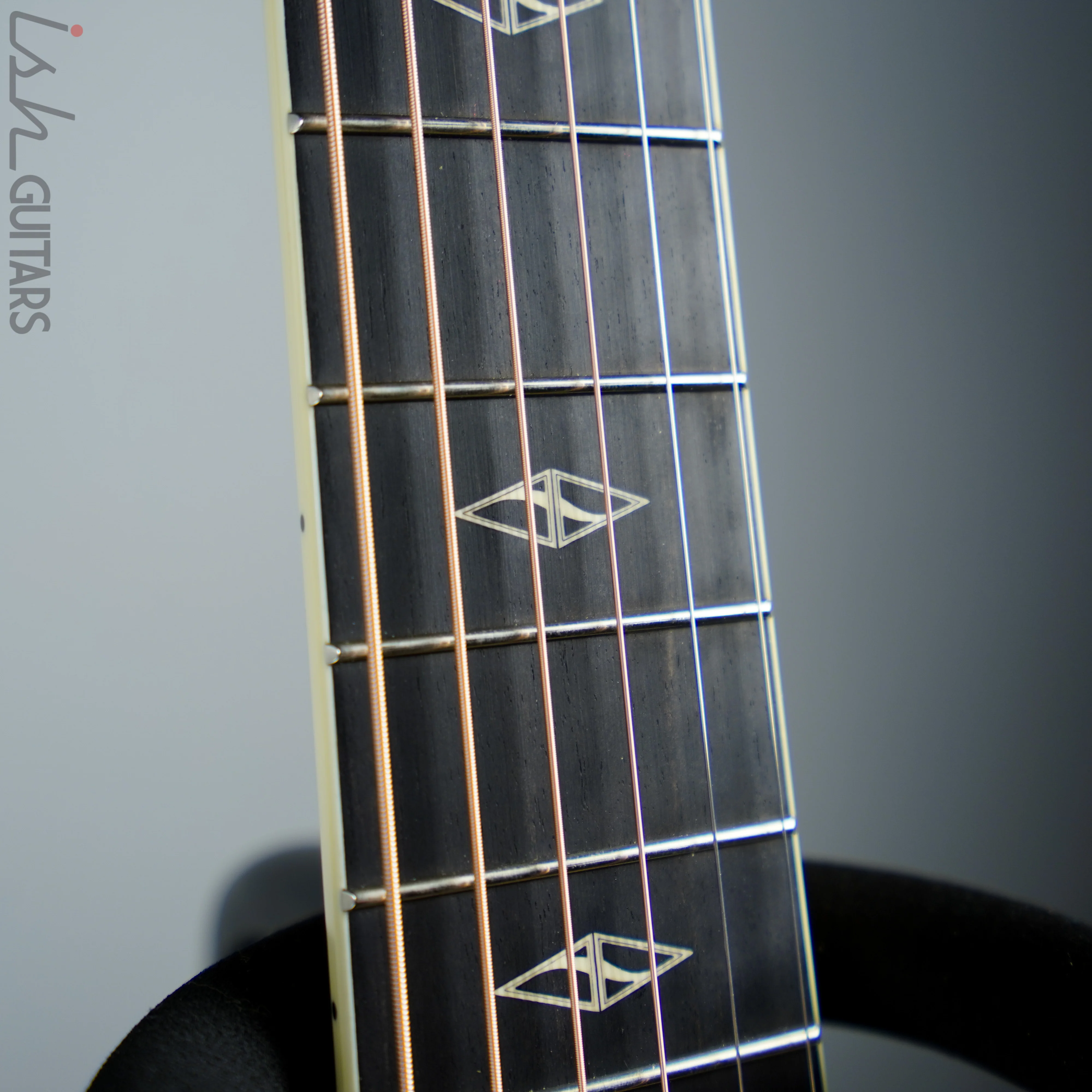 Taylor BTO Custom Shop Grand Concert 12 Fret Florentine Torrefied Spruce Myrtlewood - Image 5