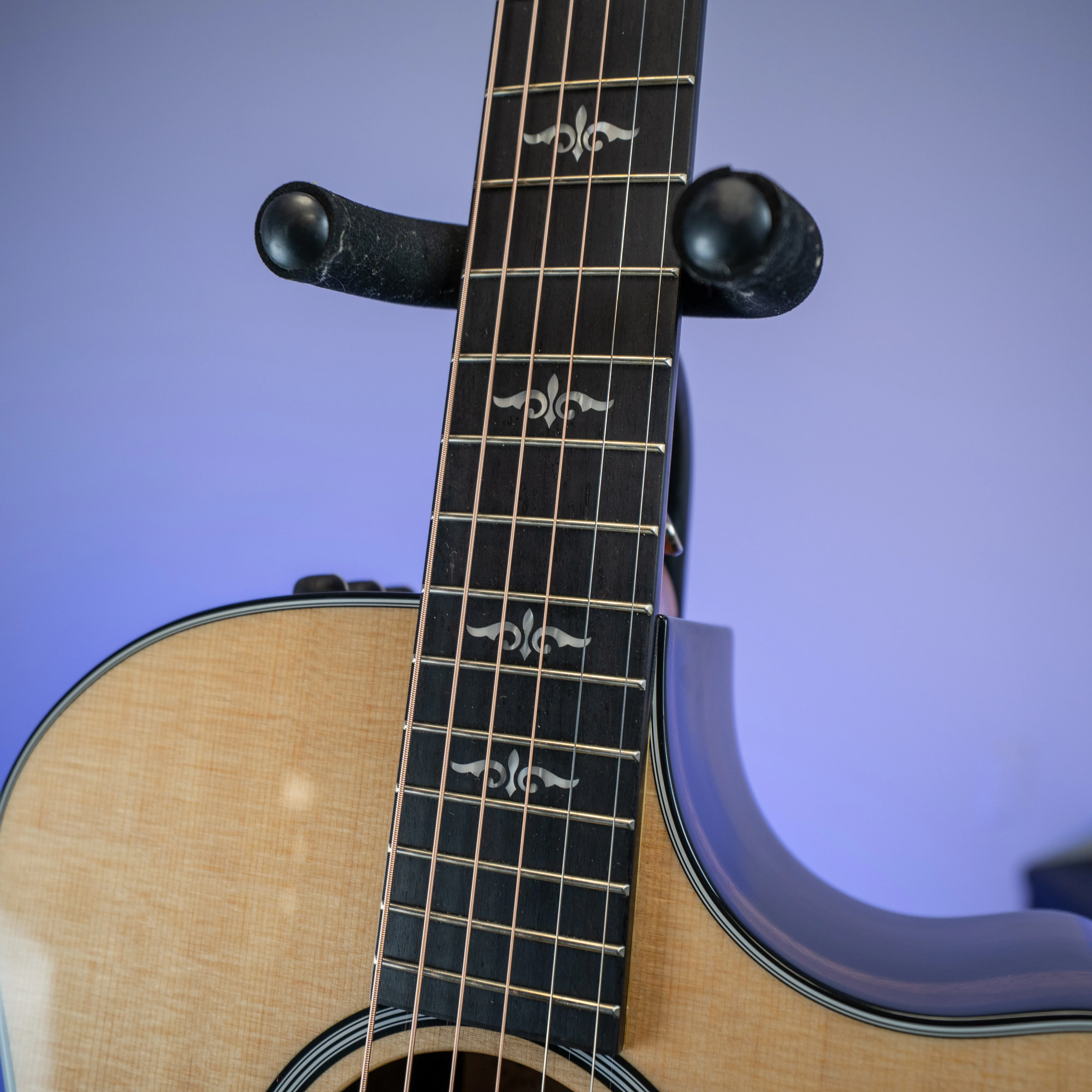 Taylor E14ce LTD Grand Auditorium Spruce/ Striped Ebony - Image 7