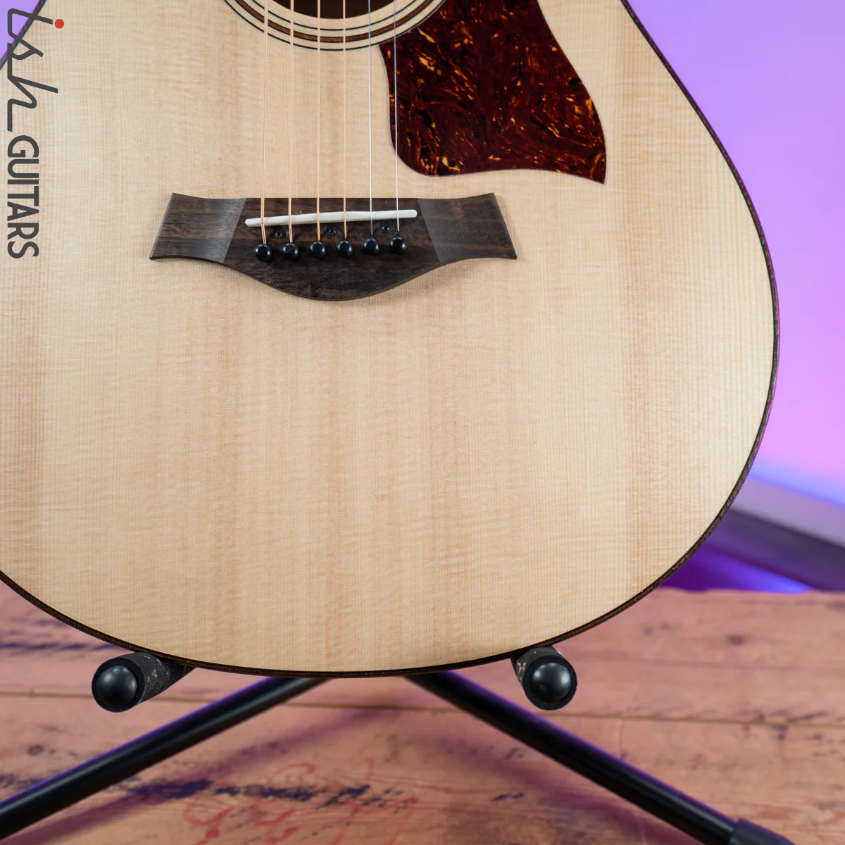 Taylor GTe Urban Ash/Spruce - Image 4