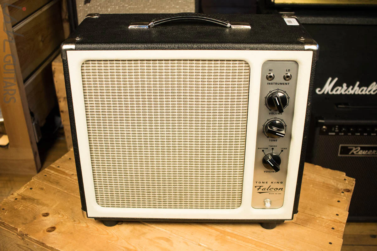 Tone King Falcon 1x10 Black/White 12W Combo Amp