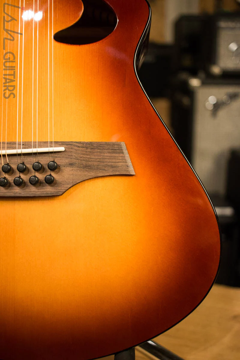 Veillette Avante Griffin 12 string Tobacco Burst - Image 4