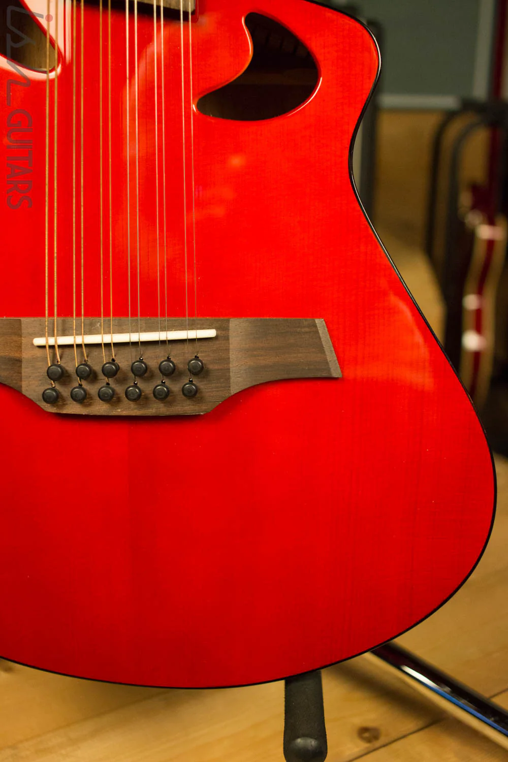 Veillette Avante Gryphon 12 String Acoustic Guitar AG12VM Red - Image 4