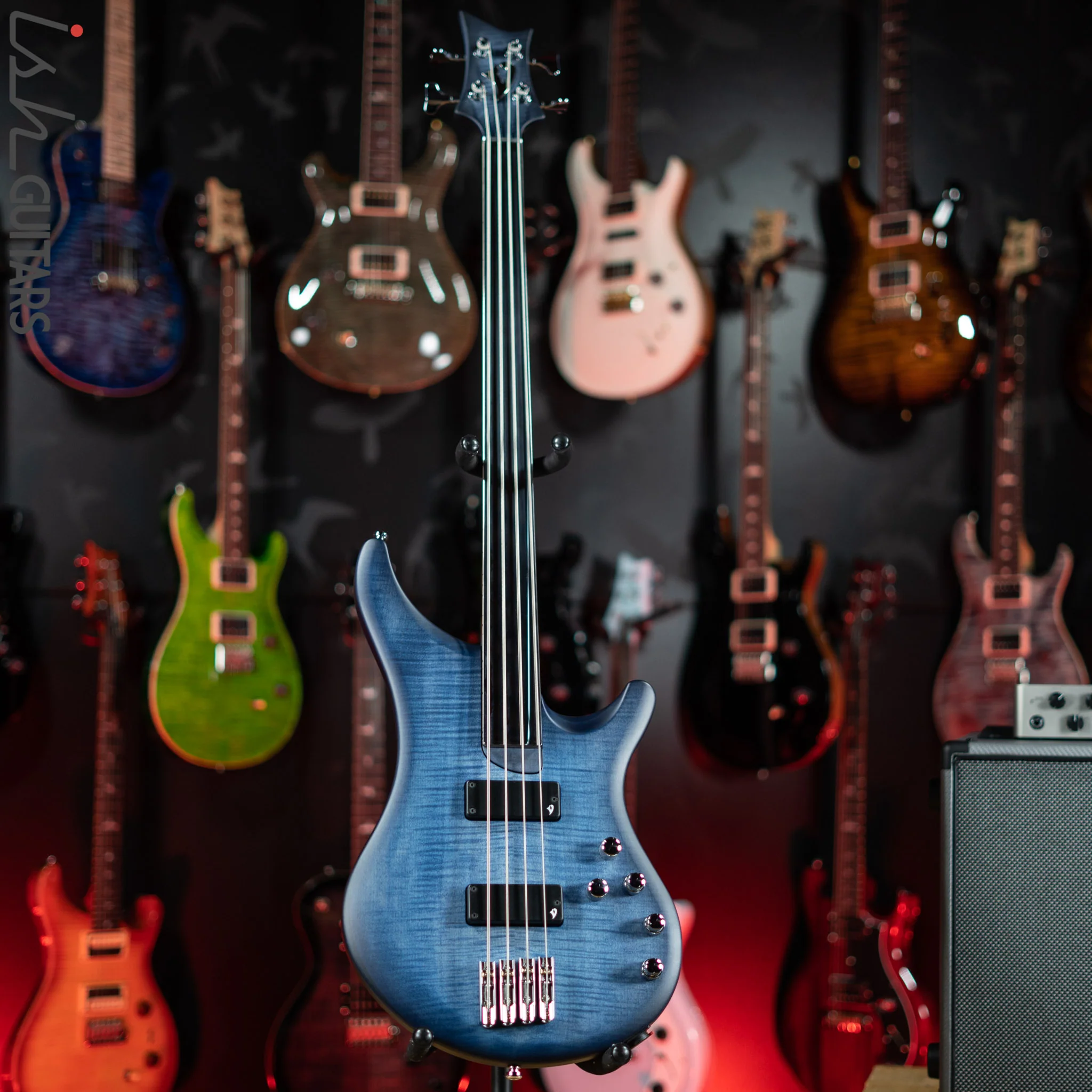 Vigier Arpege IV Custom Fretless 4-String Bass Deep Deep Blue Imetal Fretboard - Image 2