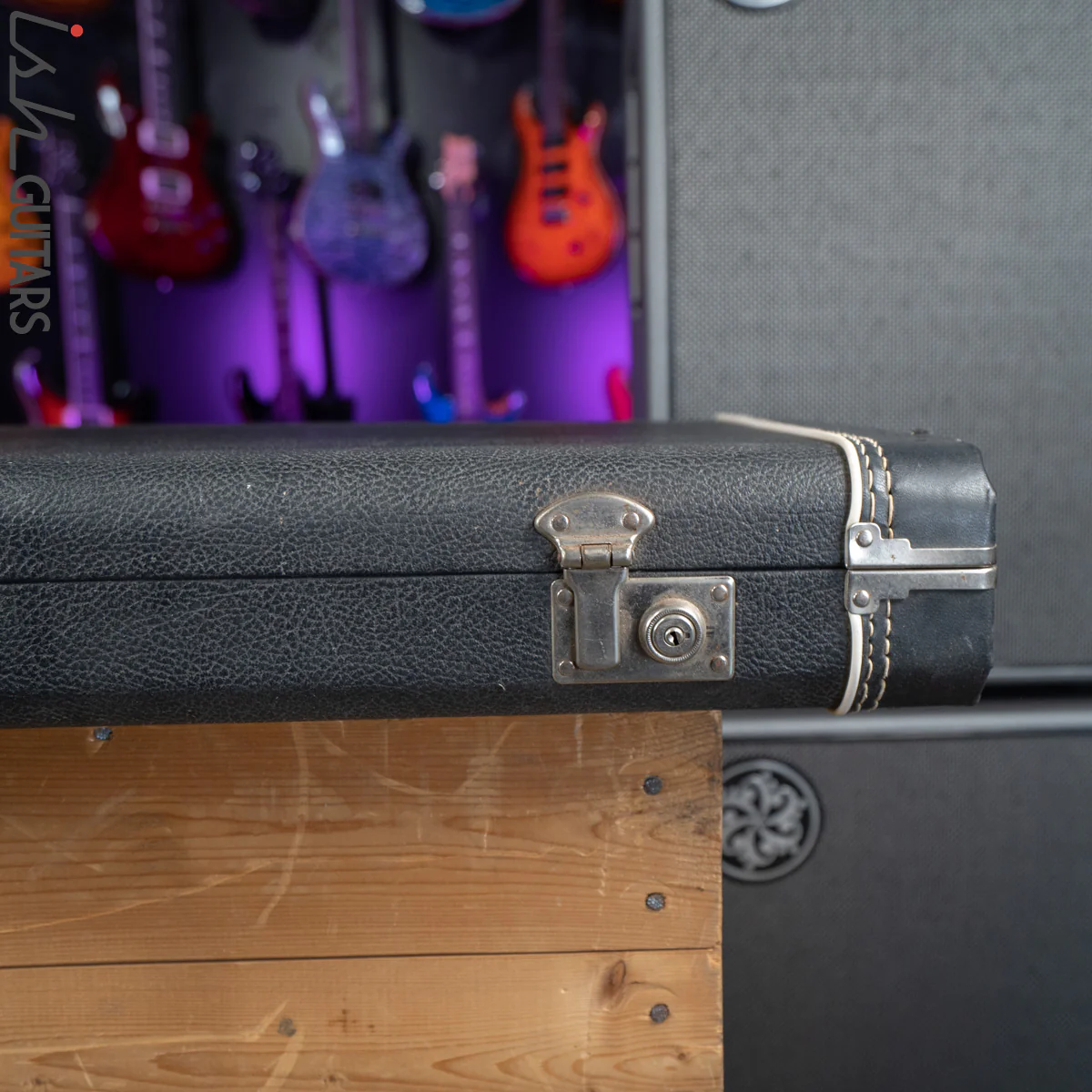 1970s Vintage Fender Mustang Guitar Case - Image 6