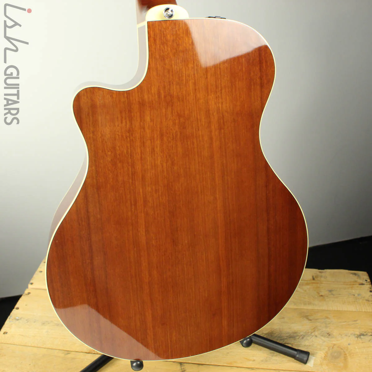 Yamaha APX700II Acoustic Electric Guitar Natural - Image 7